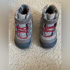 See Kai Run Sam WP Brown/Red Boots, Size 6 Toddler